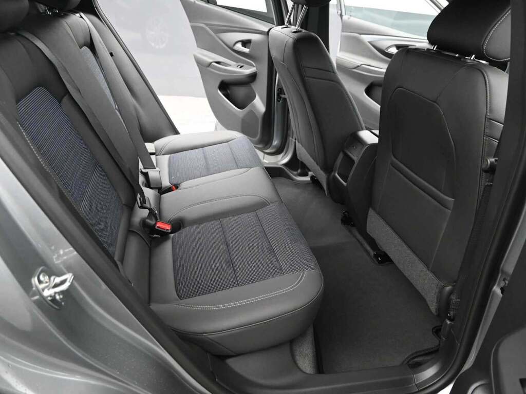 2026 Buick Envista Preferred FWD