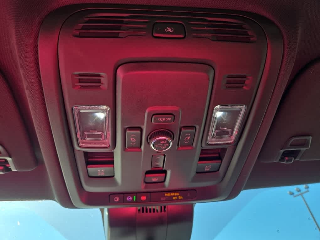 2025 Chevrolet Tahoe 4WD Premier