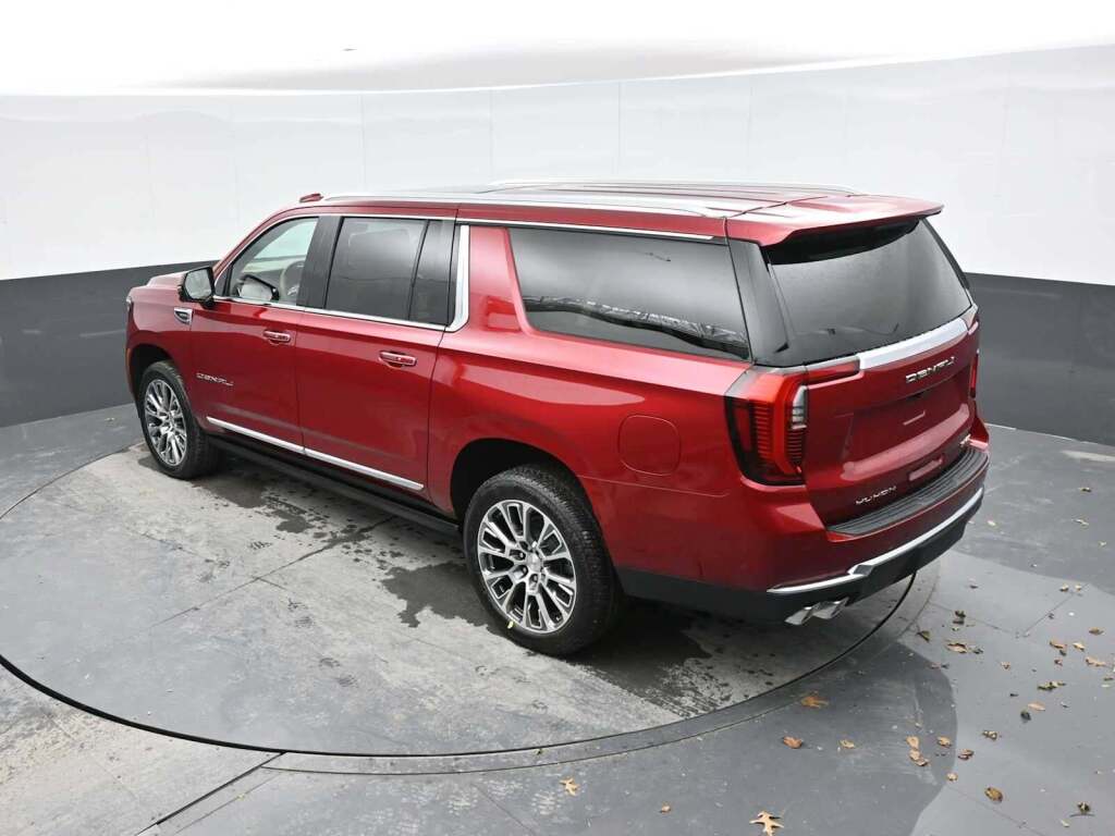2026 GMC Yukon XL 4WD Denali