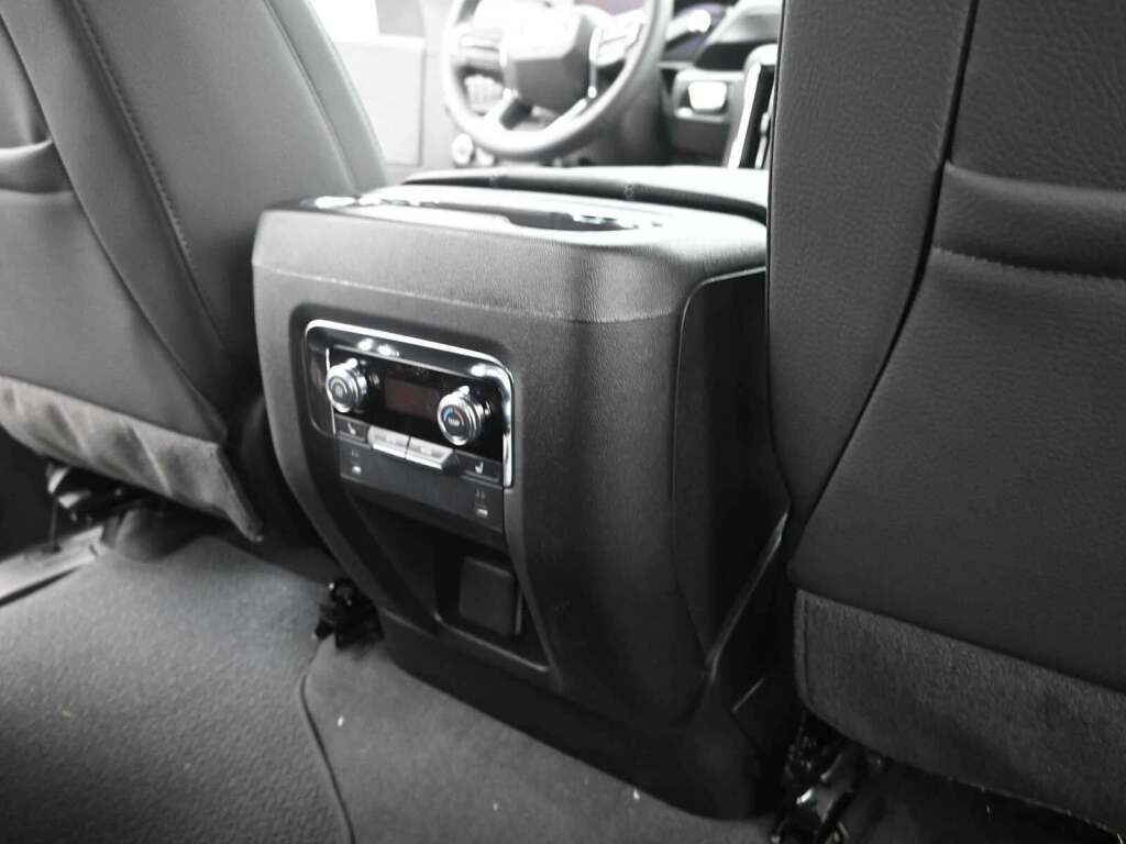 2026 GMC Yukon 4WD Denali