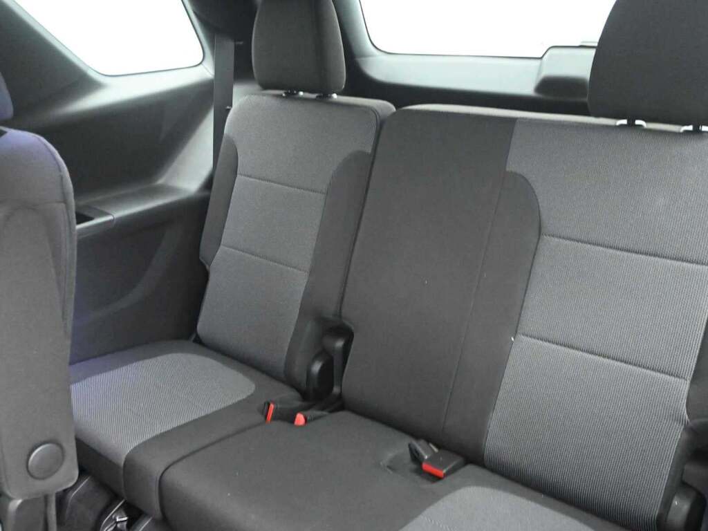 2023 Chevrolet Traverse AWD LT Cloth