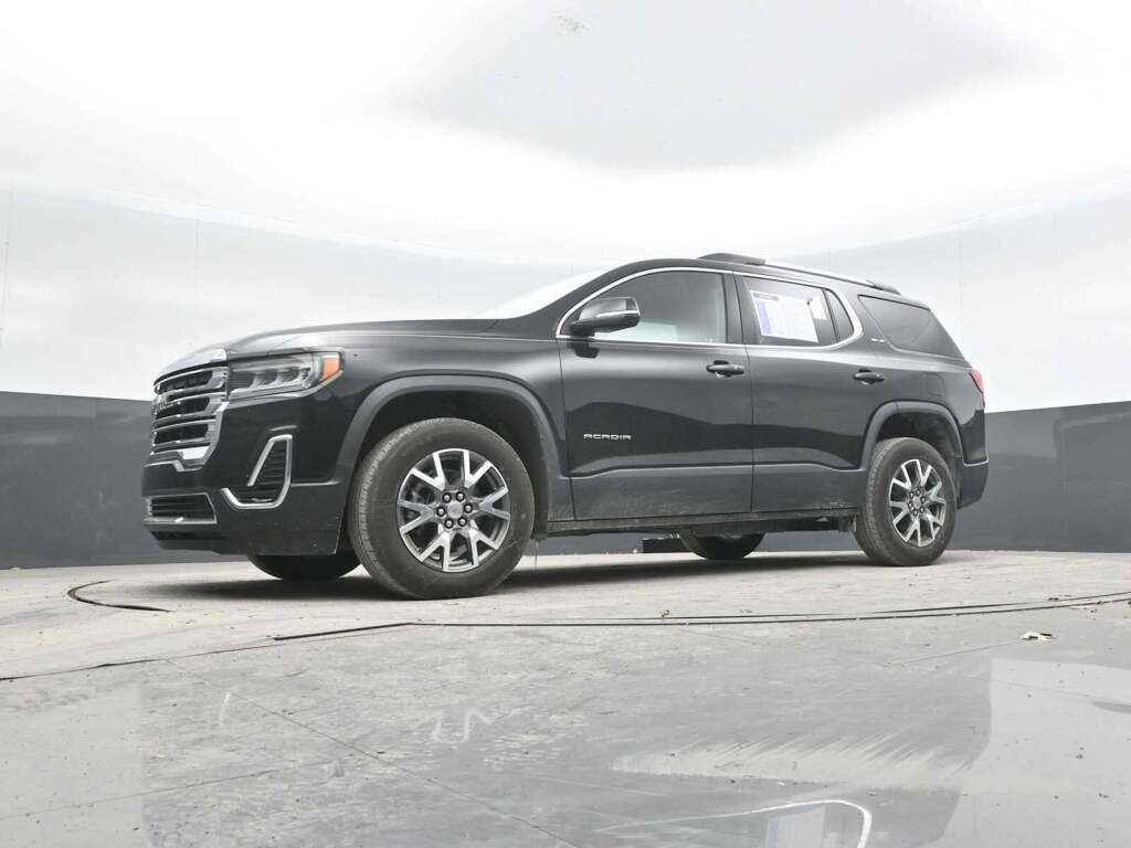 2022 GMC Acadia AWD SLE