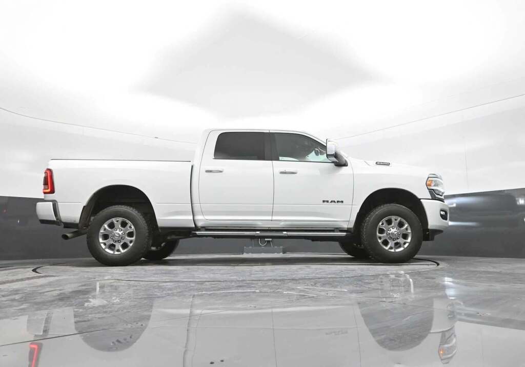 2024 Ram 2500 Laramie Crew Cab 4x4 6'4" Box