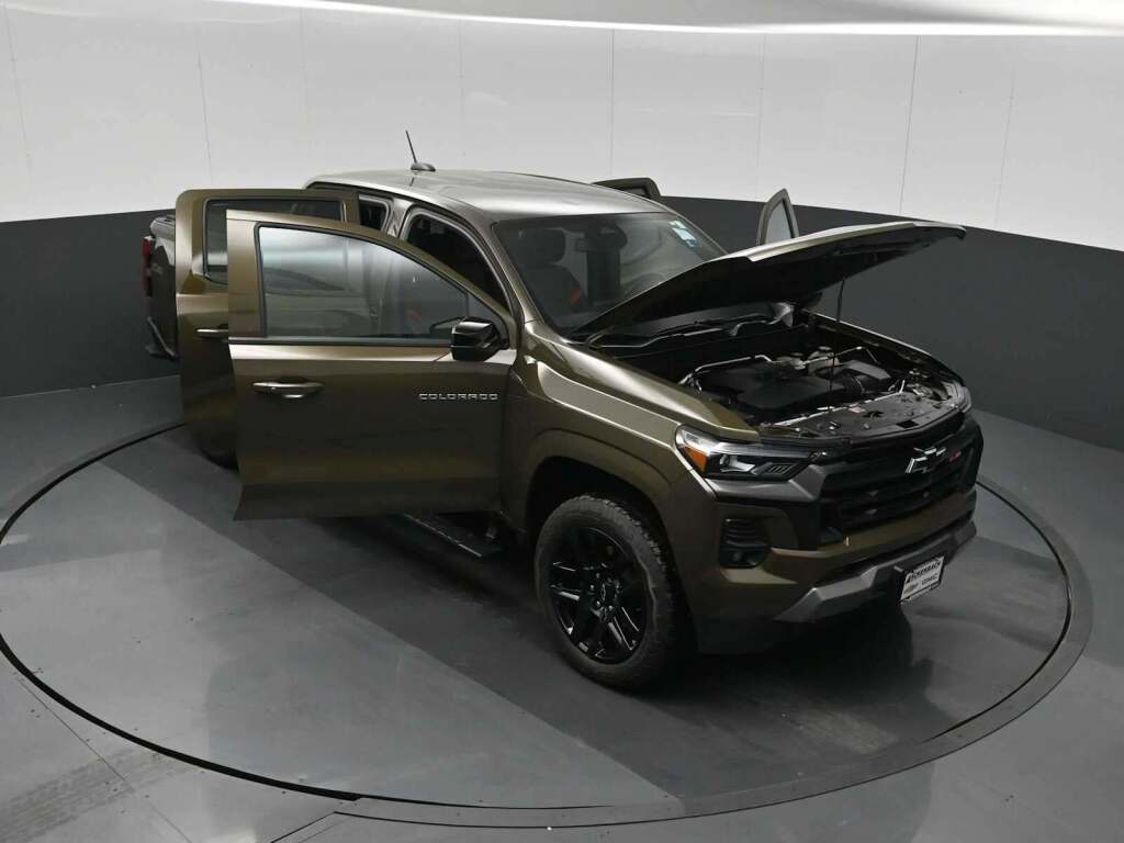 2024 Chevrolet Colorado 4WD Z71