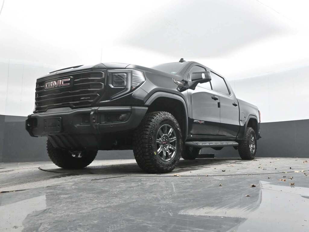 2026 GMC Sierra 1500 AT4X