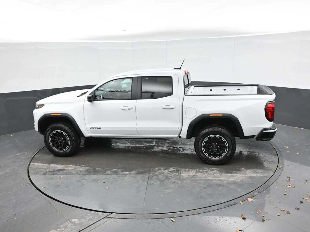 2026 GMC Canyon AT4, 4WD