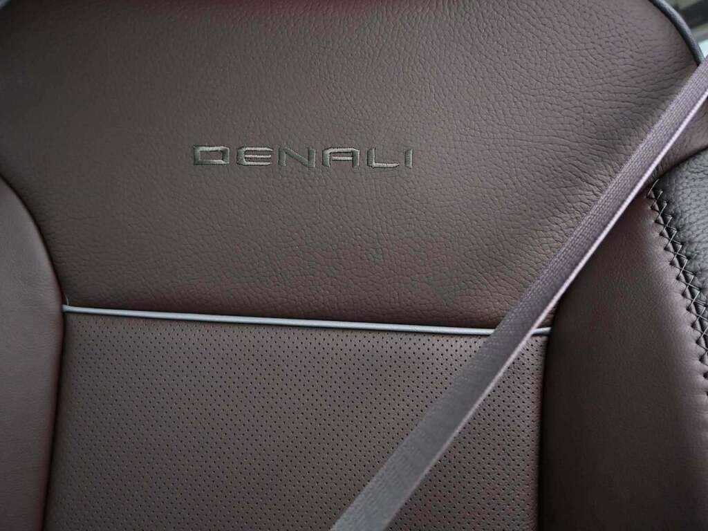 2026 GMC Sierra 3500HD Denali