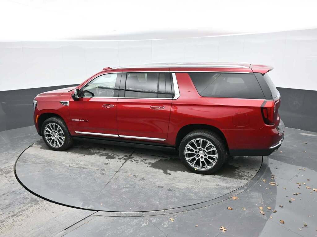 2026 GMC Yukon XL 4WD Denali