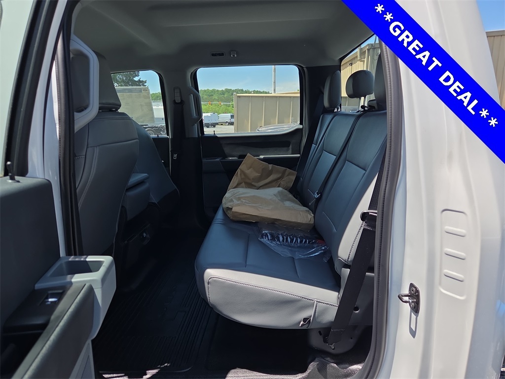 2024 Ford F-450 Chassis XL