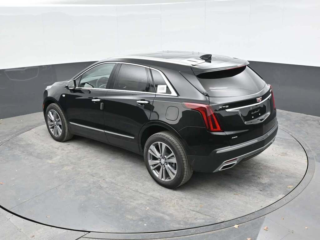 2025 Cadillac XT5 AWD Premium Luxury