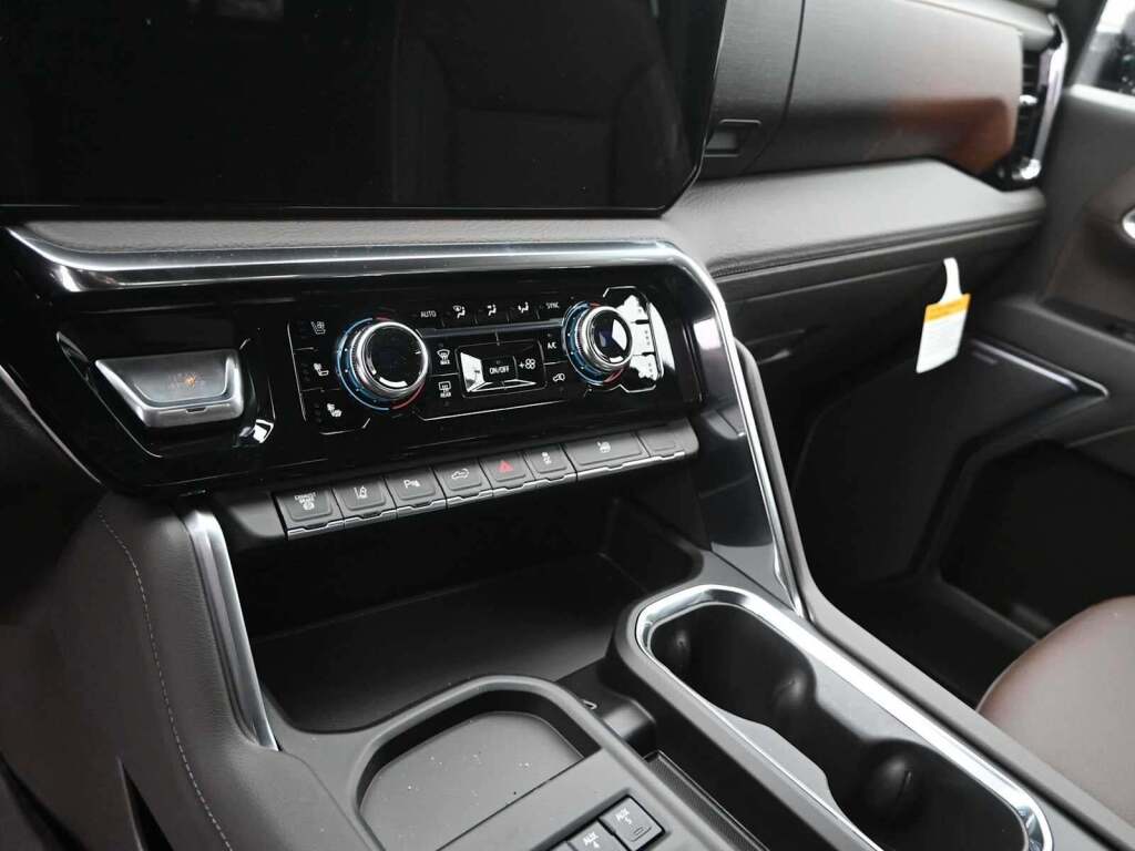 2026 GMC Sierra 3500HD Denali