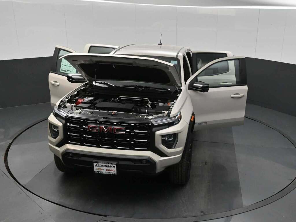 2026 GMC Canyon Elevation, 4WD