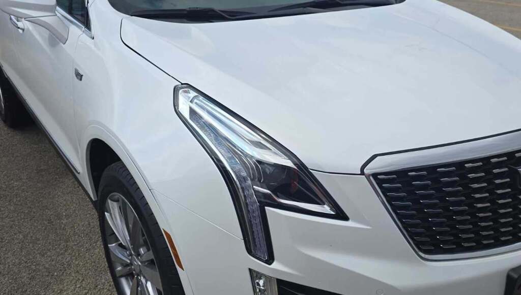 2024 Cadillac XT5 FWD Premium Luxury