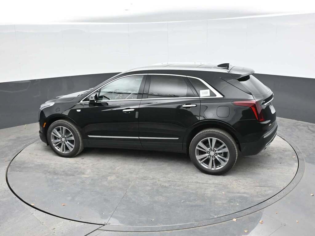 2025 Cadillac XT5 AWD Premium Luxury