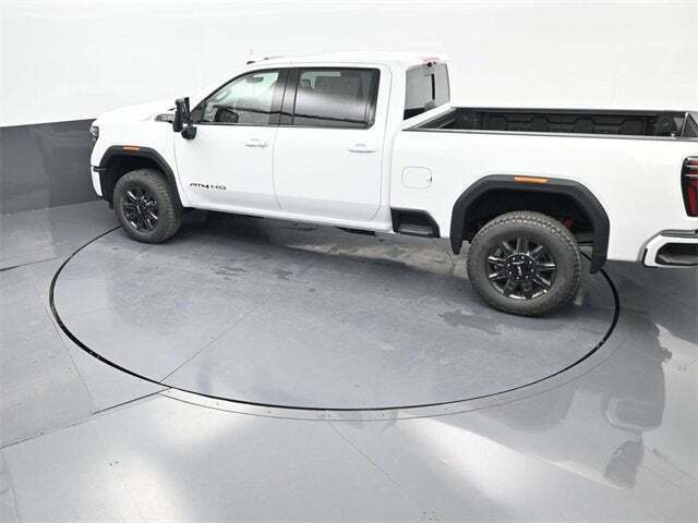 2026 GMC Sierra 2500HD AT4