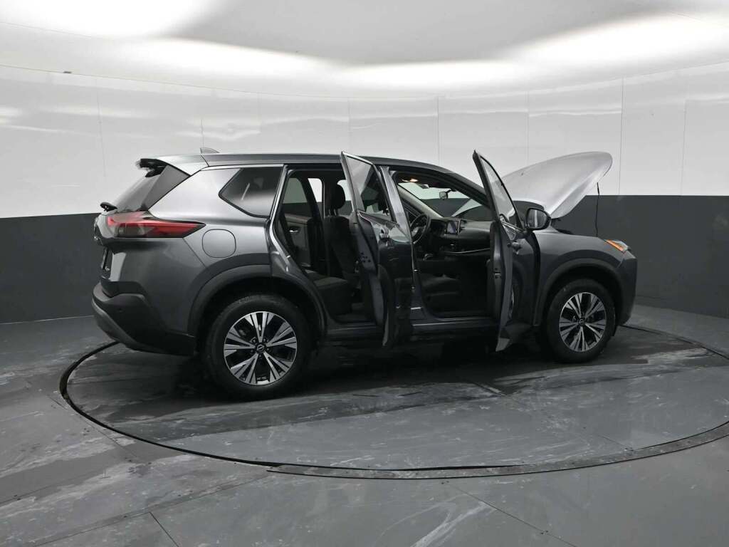 2022 Nissan Rogue SV Intelligent AWD