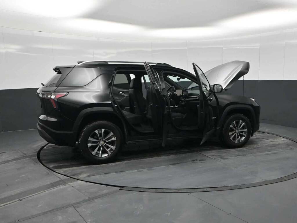 2025 Chevrolet Equinox AWD LT