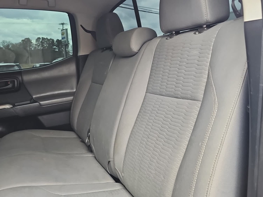 2019 Toyota Tacoma SR V6