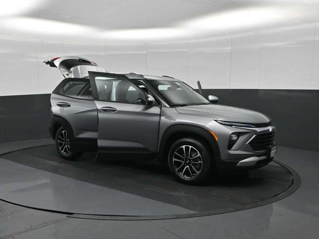 2026 Chevrolet Trailblazer FWD LT