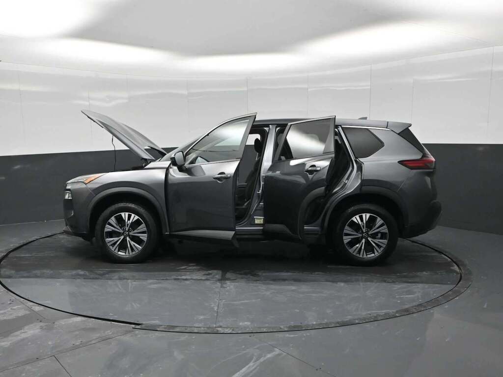 2022 Nissan Rogue SV Intelligent AWD