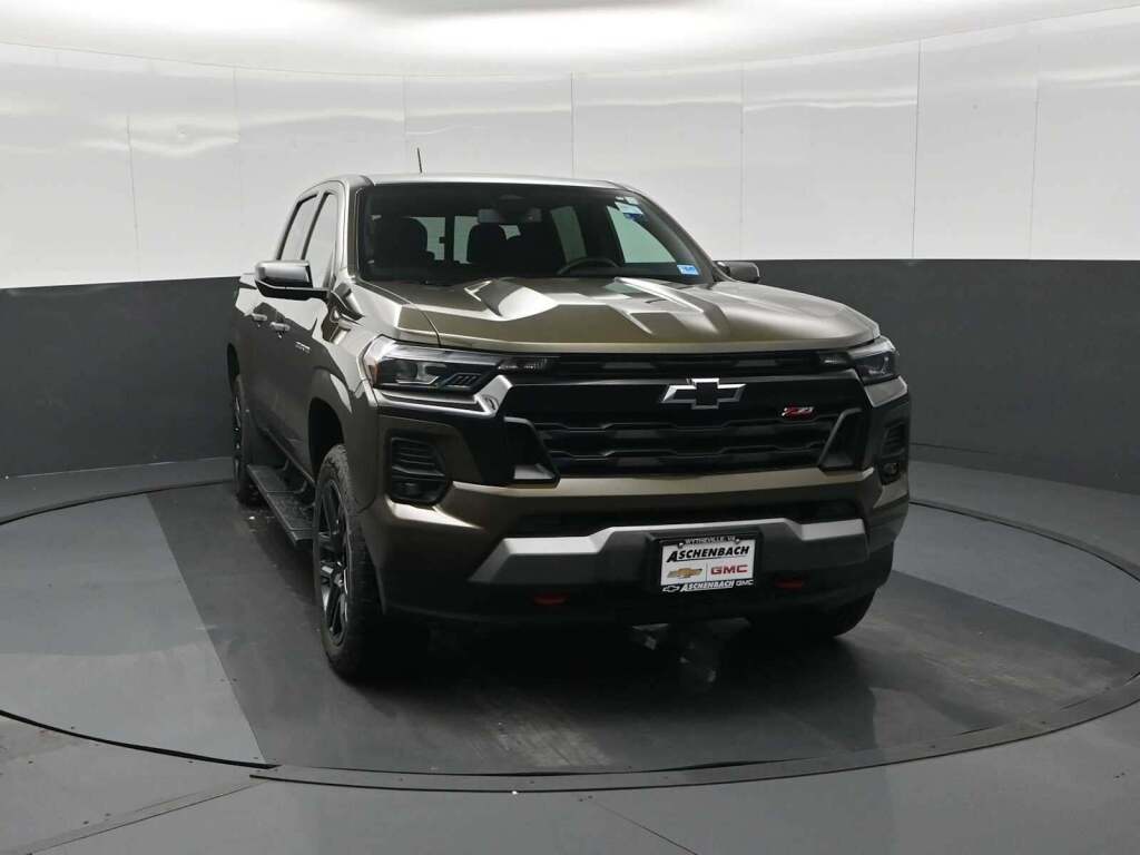 2024 Chevrolet Colorado 4WD Z71