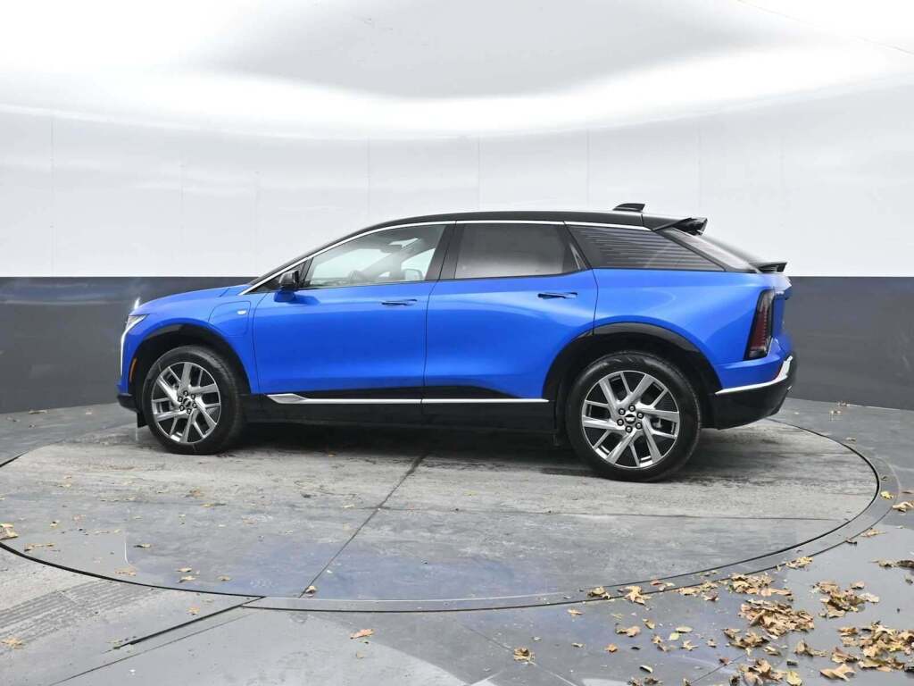 2026 Cadillac OPTIQ Luxury