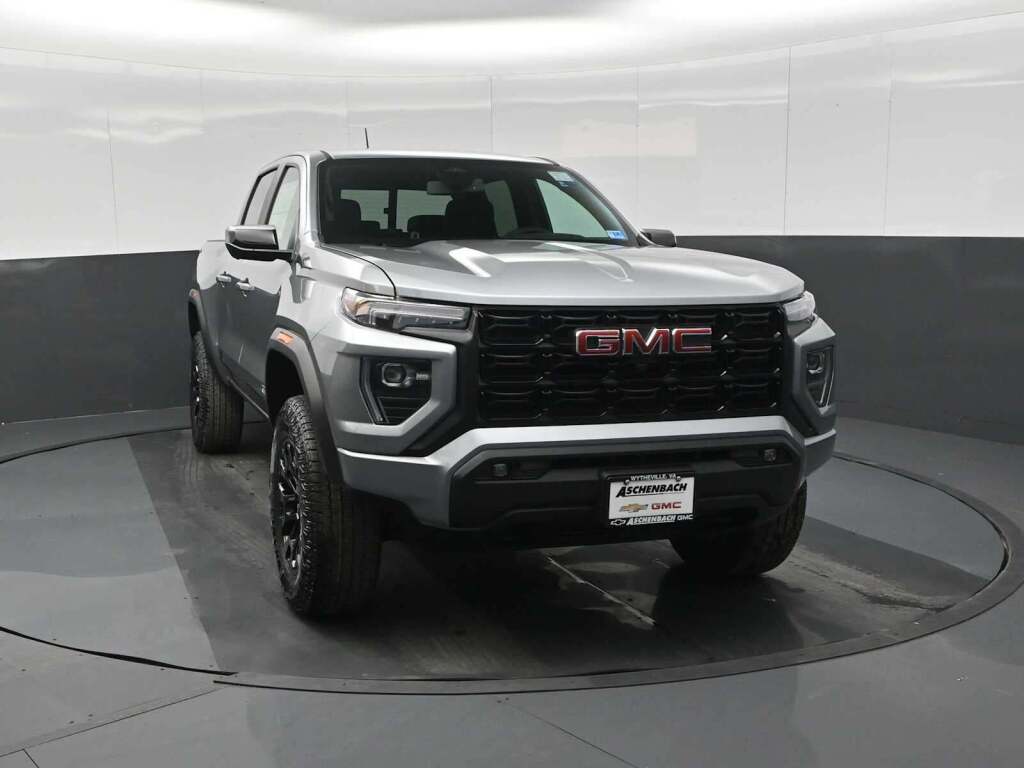 2026 GMC Canyon Elevation, 4WD