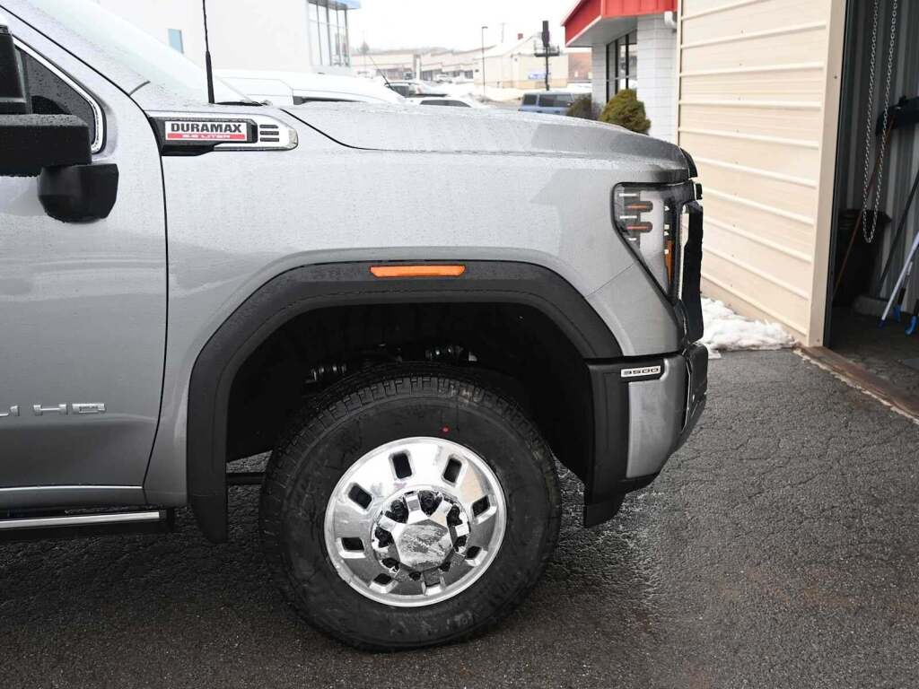 2026 GMC Sierra 3500HD Denali