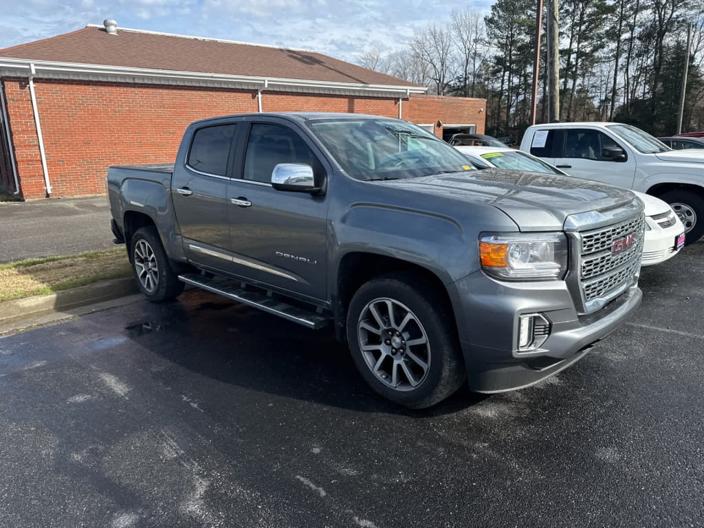 2022 GMC Canyon 4WD Crew Cab Short Box Denali