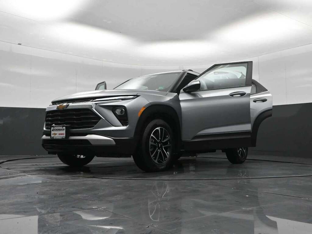 2026 Chevrolet Trailblazer FWD LT