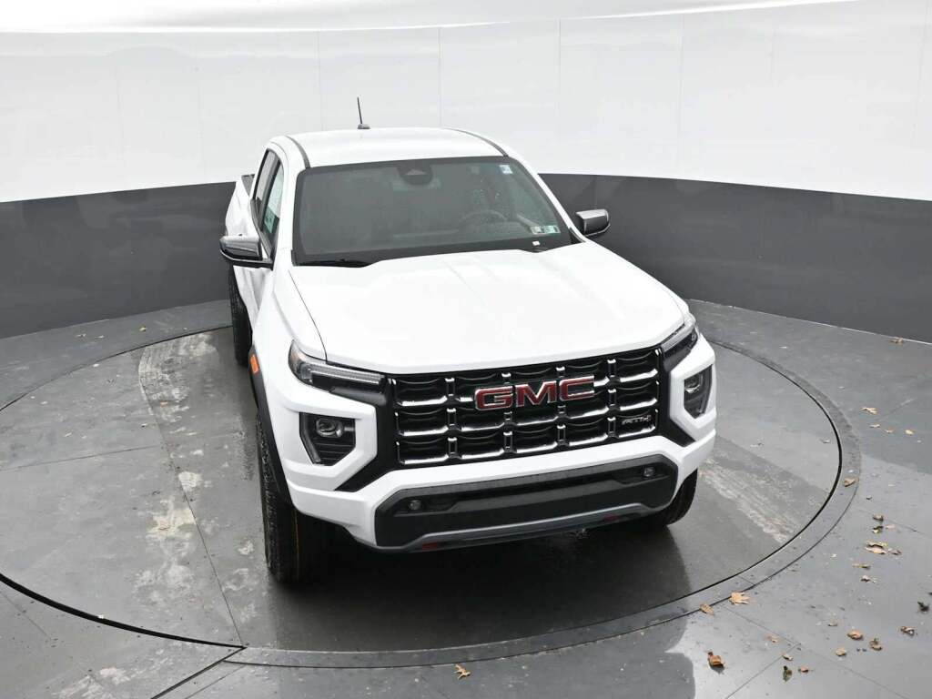 2026 GMC Canyon AT4, 4WD