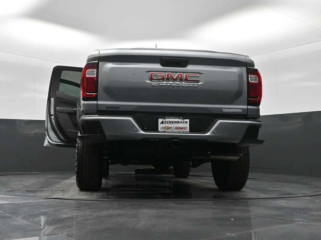 2026 GMC Canyon Elevation, 4WD