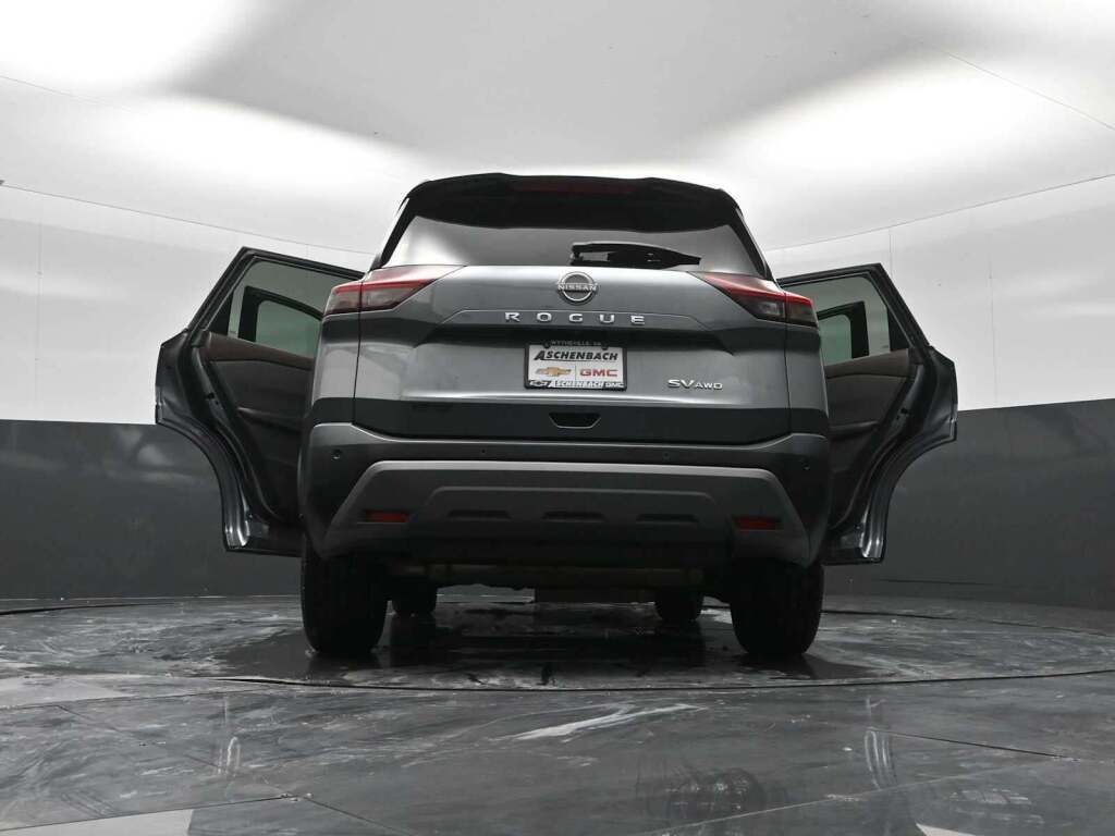 2022 Nissan Rogue SV Intelligent AWD