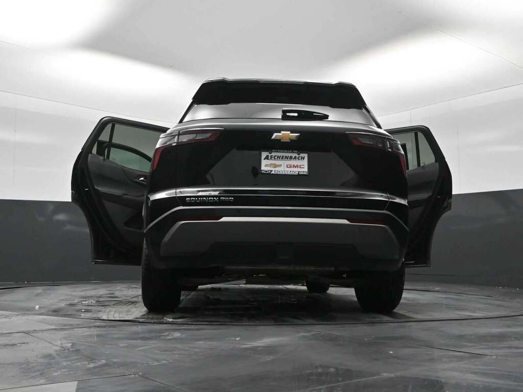 2025 Chevrolet Equinox AWD LT