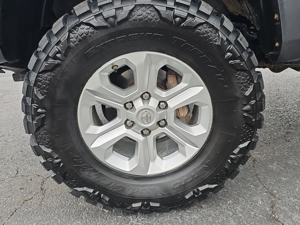 2019 Toyota Tacoma SR V6