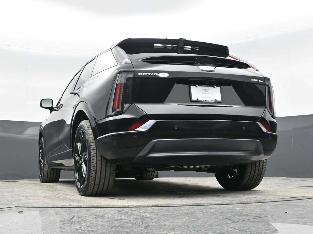 2025 Cadillac OPTIQ Sport 2 AWD