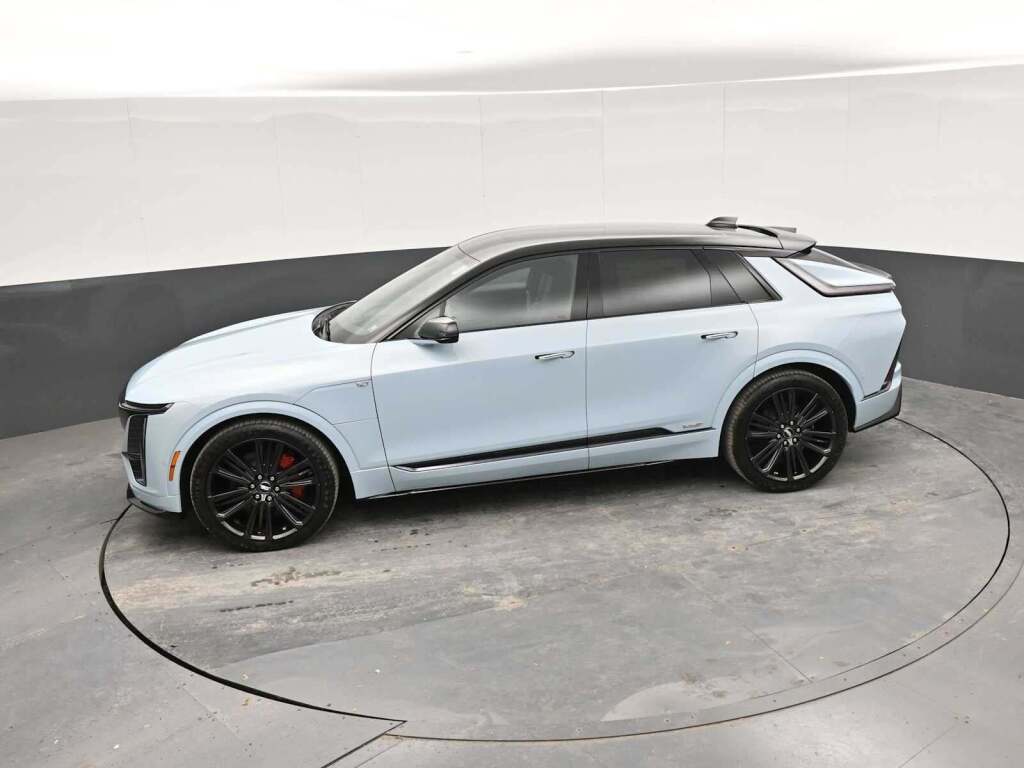 2026 Cadillac LYRIQ V-Series AWD