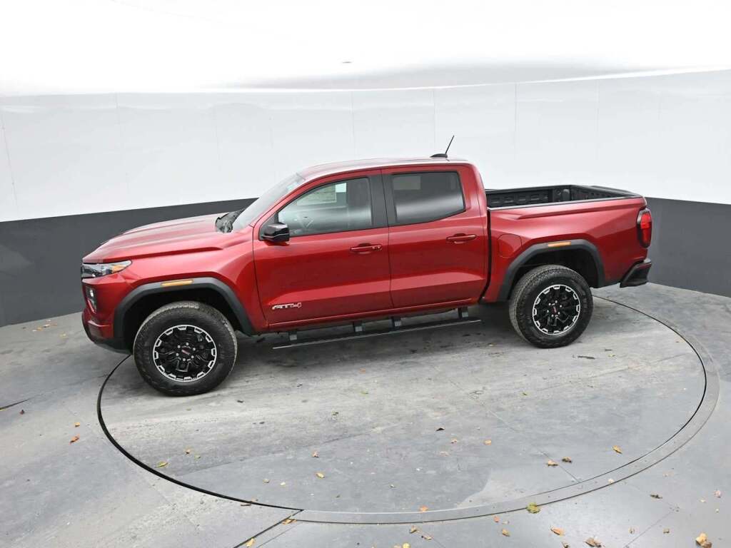 2026 GMC Canyon AT4, 4WD