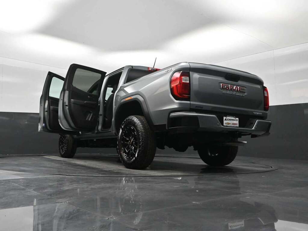 2026 GMC Canyon Elevation, 4WD