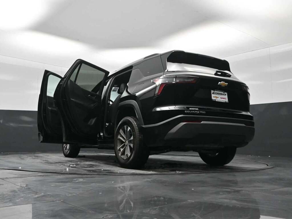 2025 Chevrolet Equinox AWD LT