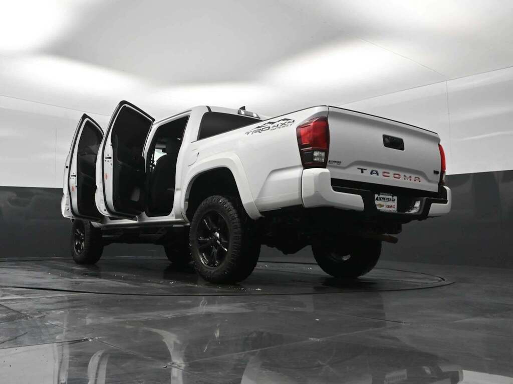 2019 Toyota Tacoma SR V6