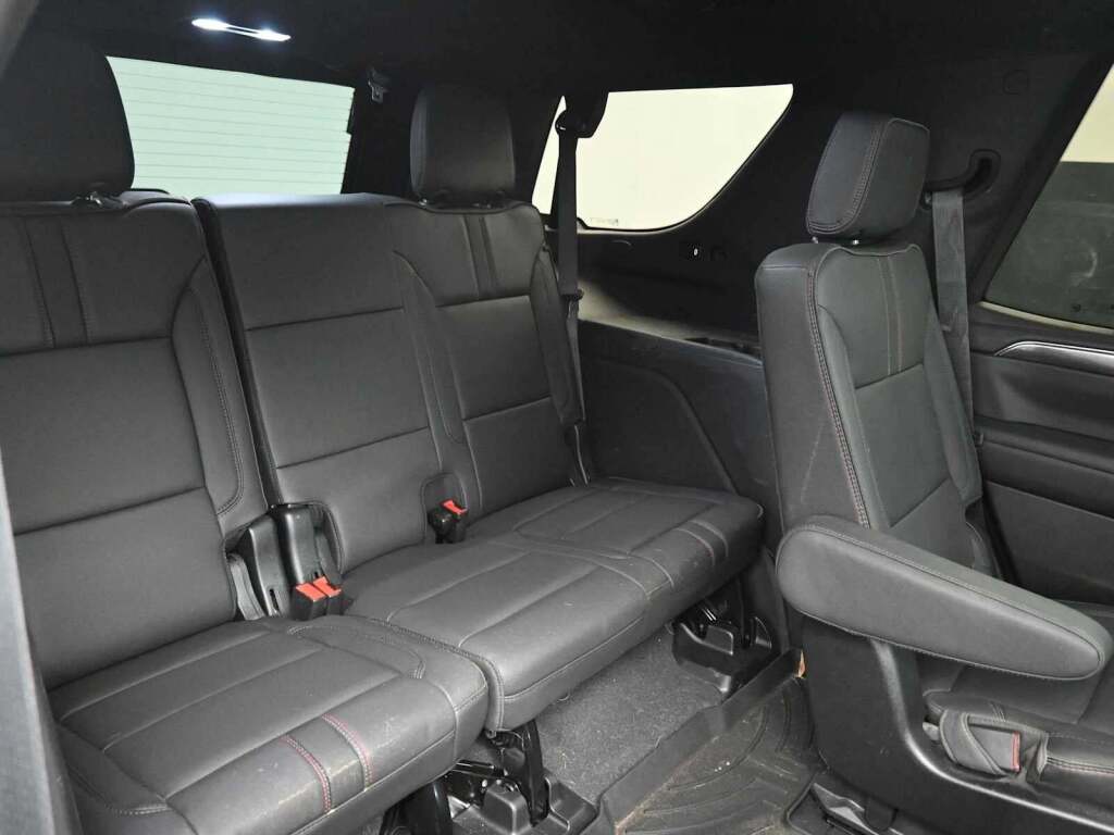 2023 Chevrolet Tahoe 4WD RST