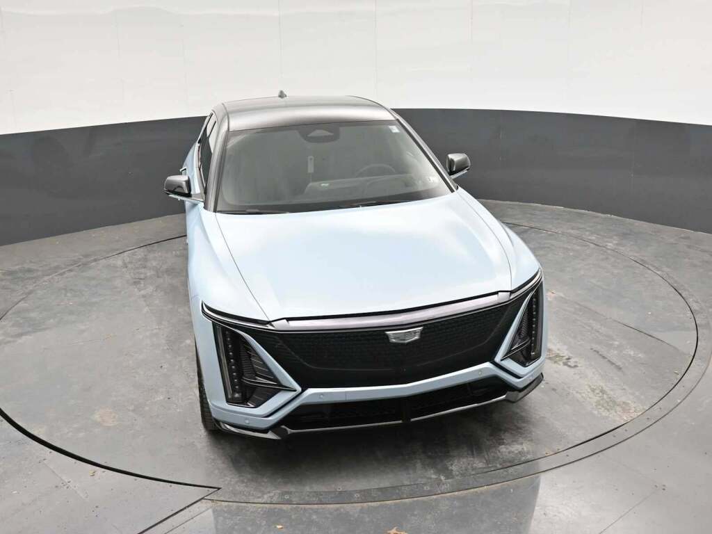 2026 Cadillac LYRIQ V-Series AWD