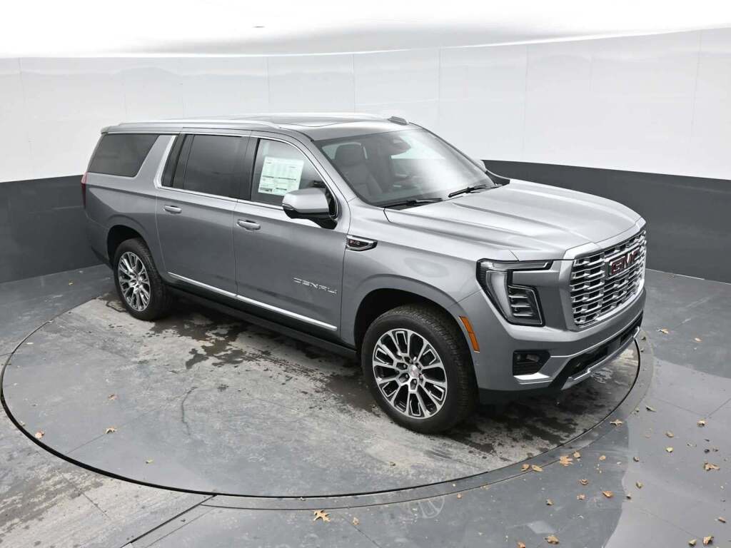 2026 GMC Yukon XL 4WD Denali