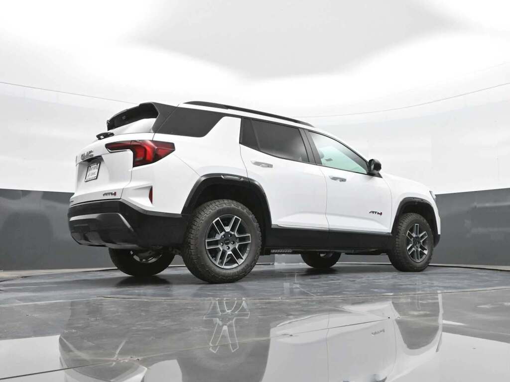 2026 GMC Terrain AWD AT4