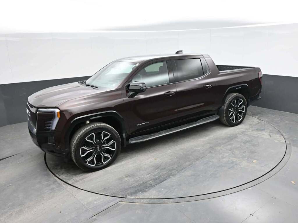 2025 GMC Sierra EV Denali