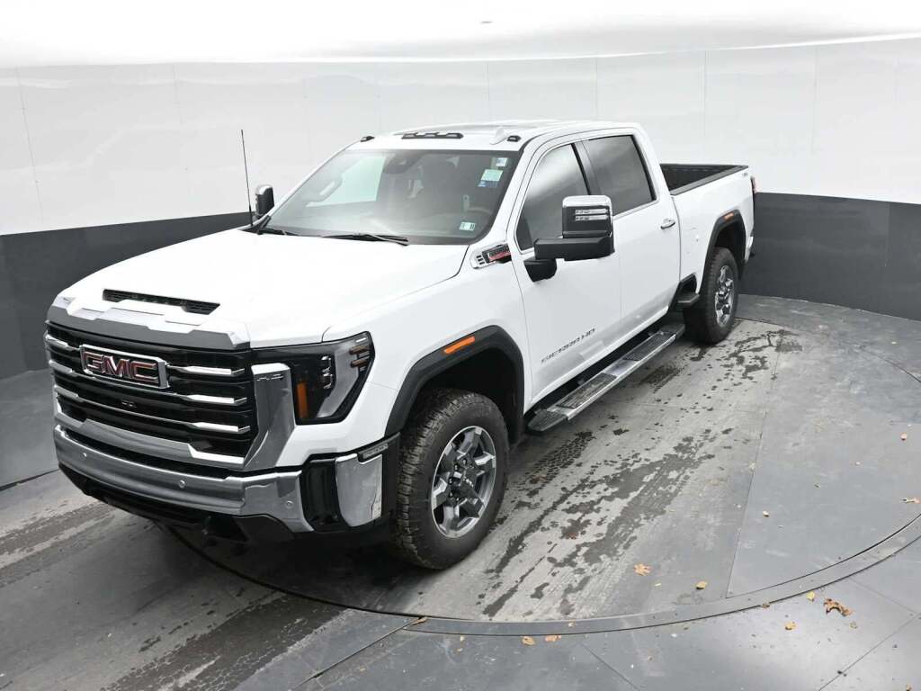 2026 GMC Sierra 2500HD SLT