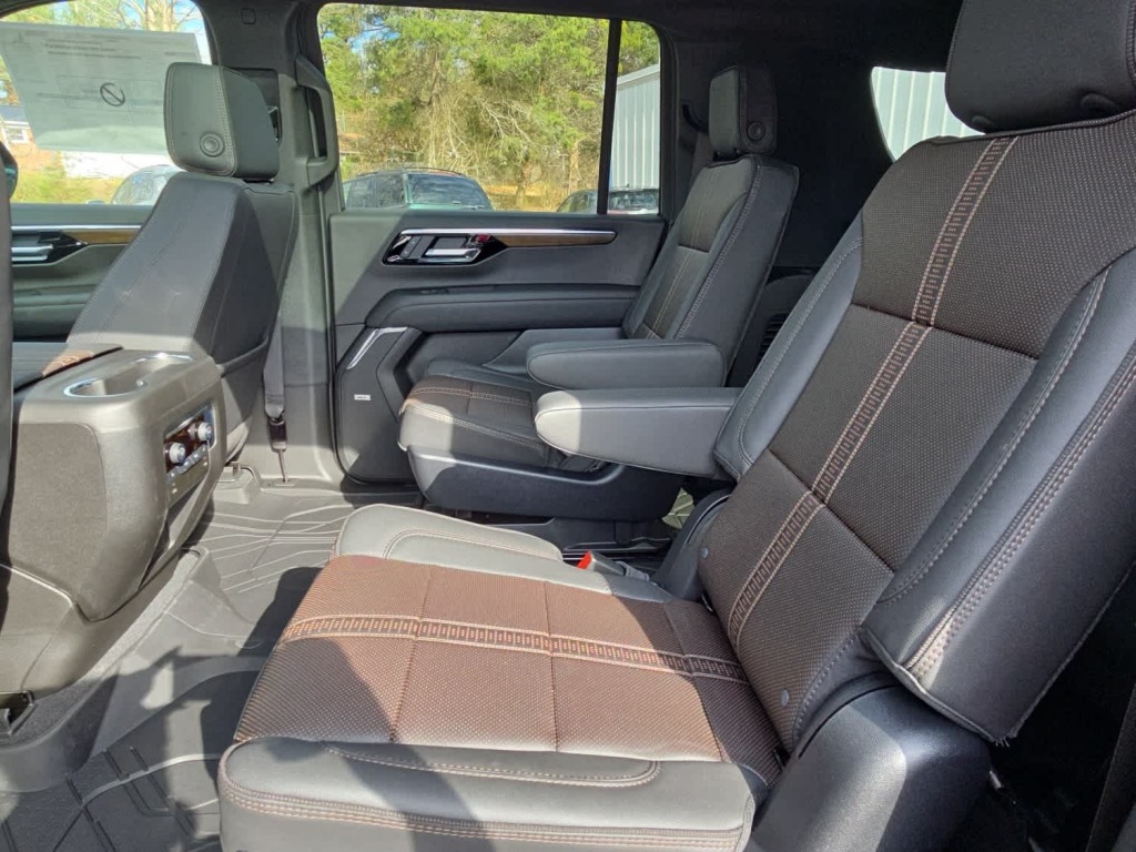 2026 Chevrolet Suburban High Country, 4WD