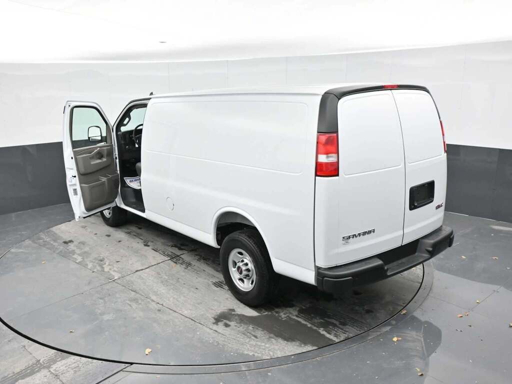 2025 GMC Savana Cargo RWD 2500 Regular Wheelbase Work Van