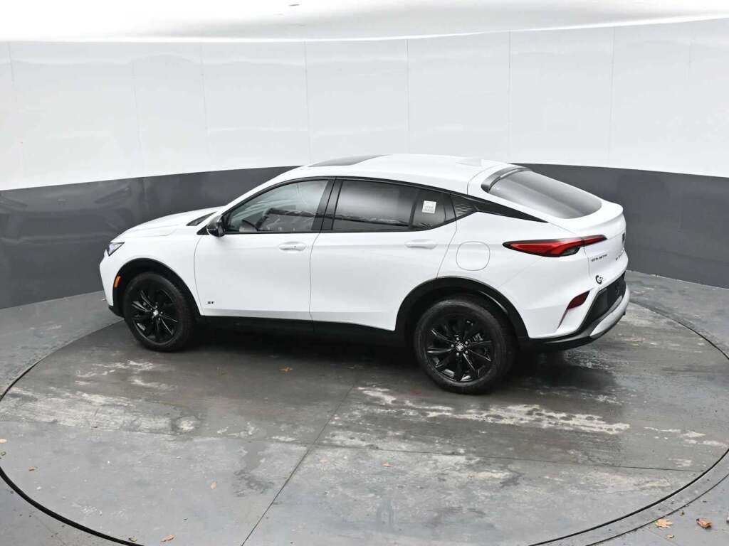 2026 Buick Envista Sport Touring FWD